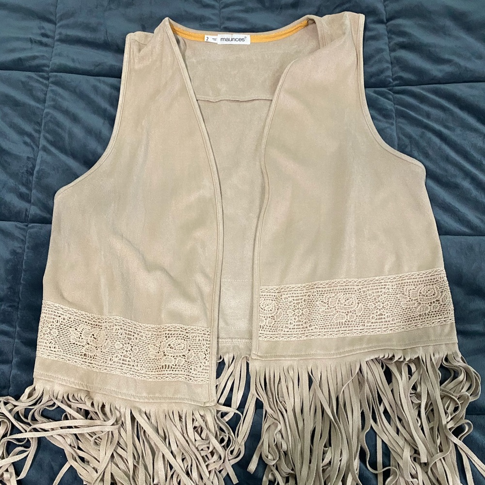 Maurices fringe vest